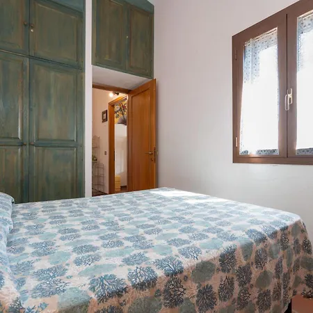 Villino Tavolara A *